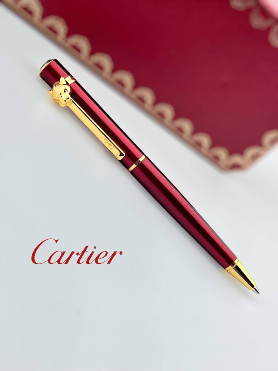 Cartier 
pen master quality 
with box and paper bag 
🎁🎁🎁

95 dhs💓


Zain59
♥️♥️♥️
