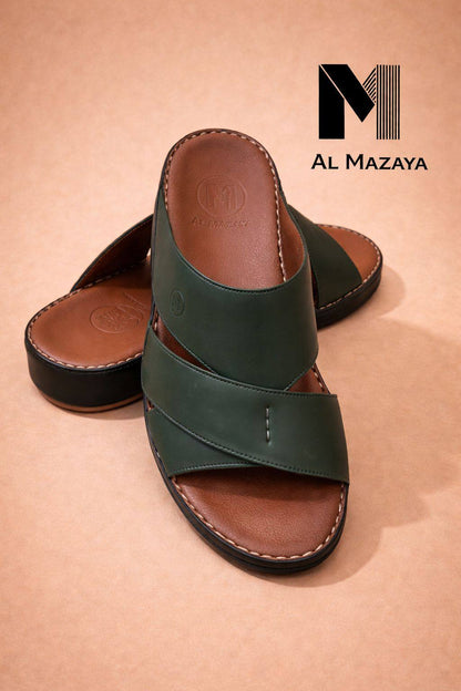 slippers for men good quality  
size available (40to46) 6to12) 

230 dhs🌺

Zain59
♥️♥️♥️