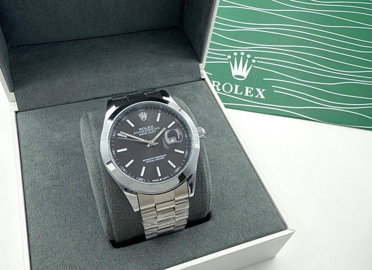 Rolex
New men’s watch 
60 dhs🪙🌨️

Zain45
♥️♥️♥️