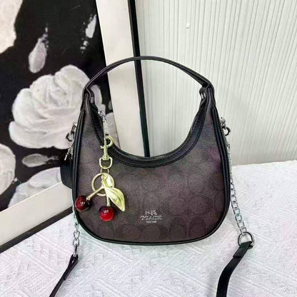 New coach 

With cherry 🍒

With sling 
70 dhs🇦🇪🇦🇪

Zain232
♥️♥️♥️