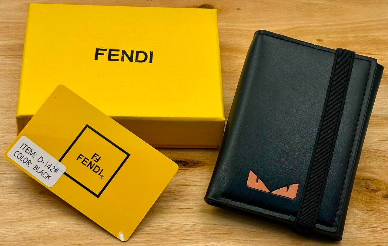 Wallets
45 dhs🇦🇪🇦🇪

Zain182
♥️♥️♥️