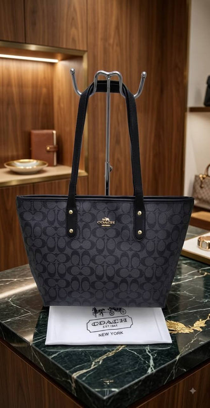 Coach 
with box 
100 dhs🇦🇪🇦🇪

Zain215
♥️♥️♥️