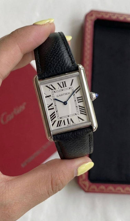 Cartier 
watch unsix (size36mm) 
good quality
225 dhs🇦🇪🇦🇪

Zain59
♥️♥️♥️