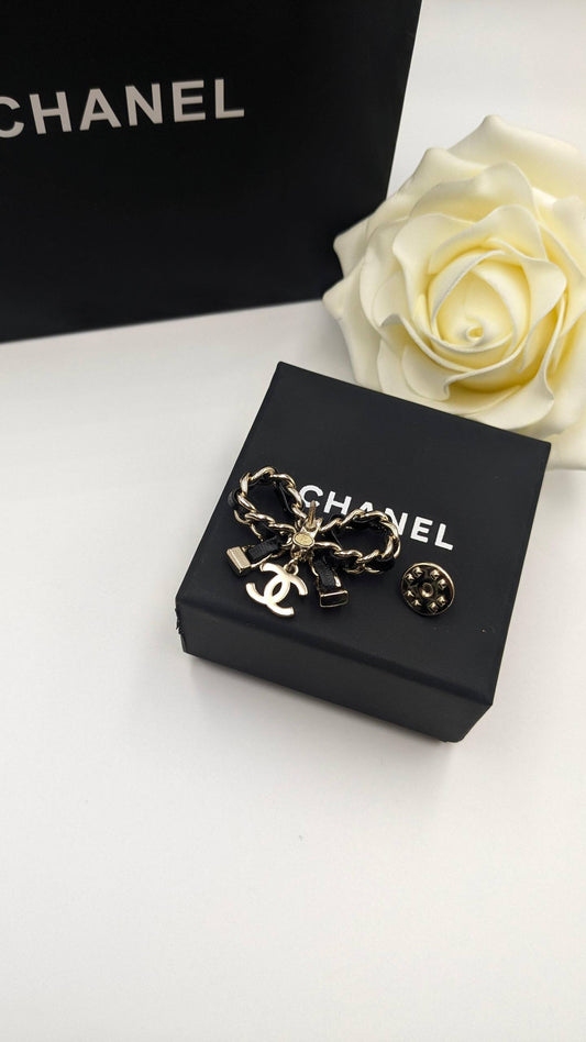 Chanel 
Master Quality
95 dhs❣️

Zain210
♥️♥️♥️