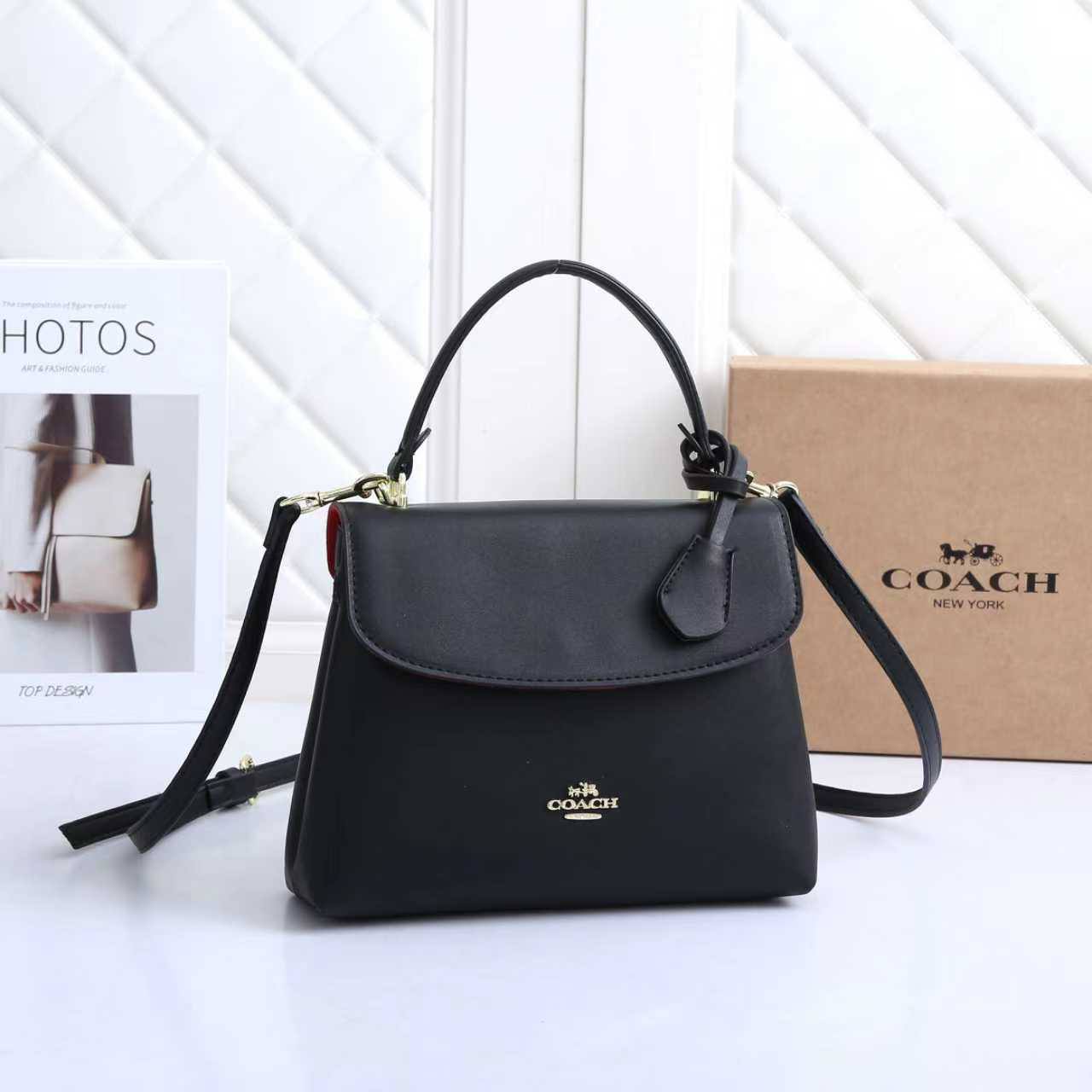 COACH
Best quality 

with box’s
🎁🎁🎁
110 dhs✅
size 22 cm

Zain290
♥️♥️♥️