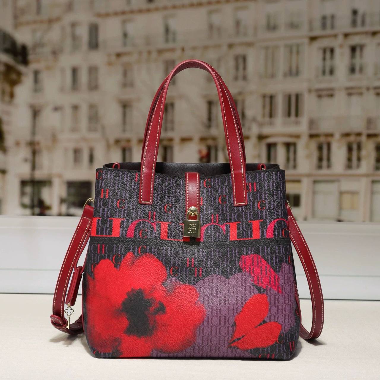 CH
130 dhs🪙🌨️ size 23cm
130 dhs🪙🌨️ size 31cm
150 DHS🪙🌨️ 30cm 2in1

Zain07
♥️♥️♥️