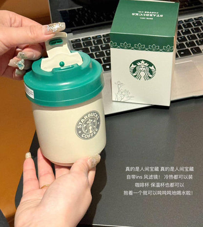 STARBUCKS ⭐️*
Bottle 🍾
Master quality 💯
With boxes 📦 
55 dhs🇦🇪

Zain216
♥️♥️♥️