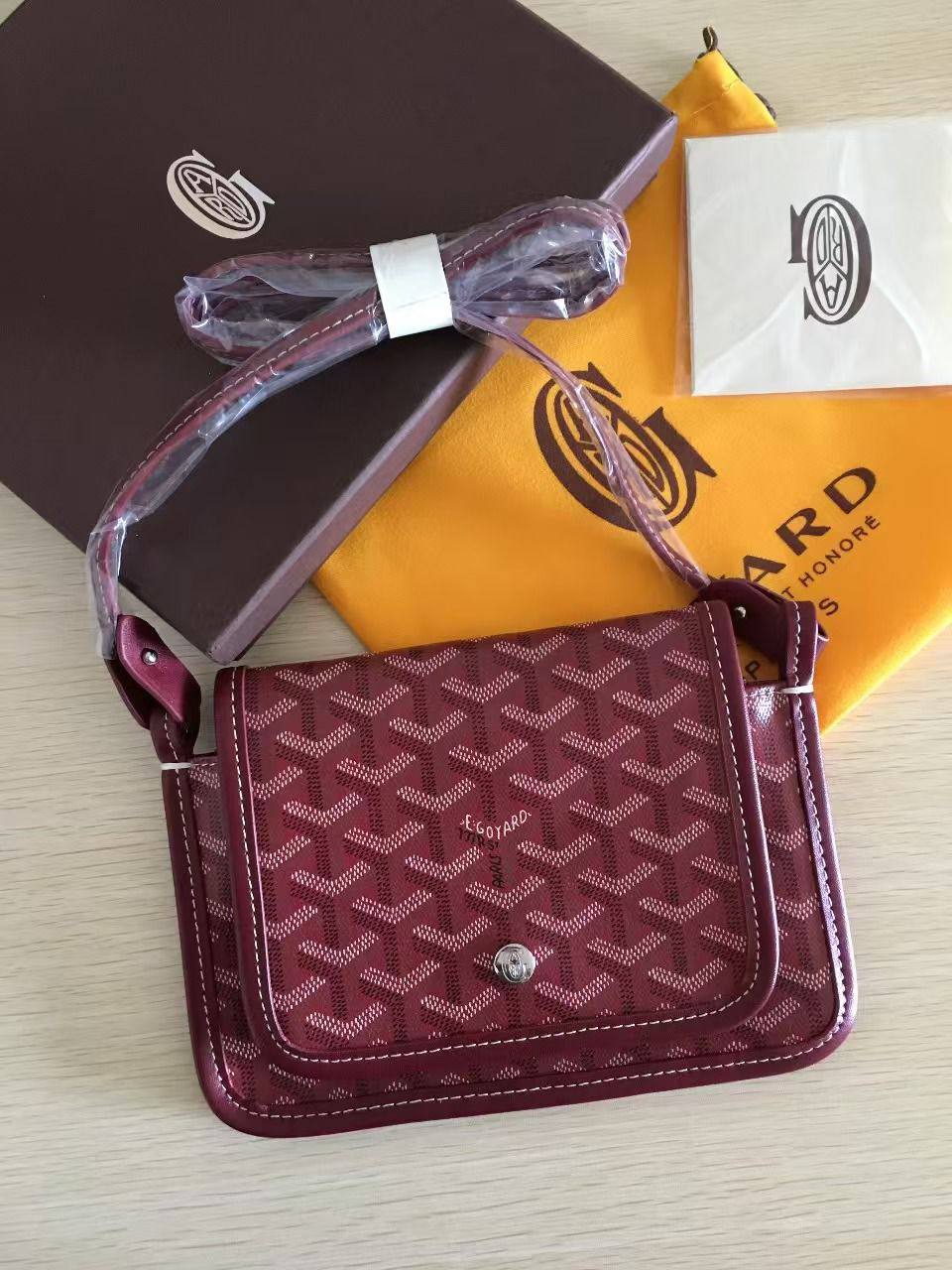 Goyard
Master🌺🌺
220 dhs💓

Zain228
♥️♥️♥️