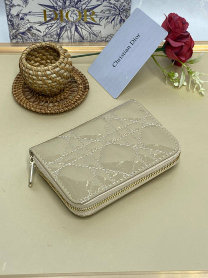 💝  *Dior*💝
💝*Super Master*💝
300 dhs🪙🌨️

Zain275
♥️♥️♥️