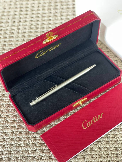 CARTIER
Pen ✍️*
*New Collection*
*Master Quality*
190 dhs✅

Zain179
♥️♥️♥️