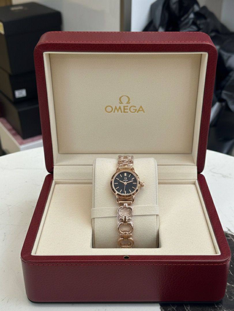 OMEGA 🆕 LADIES 
GOOD QUALITY 💯
60 dhs🪙💚

Zain133
♥️♥️♥️