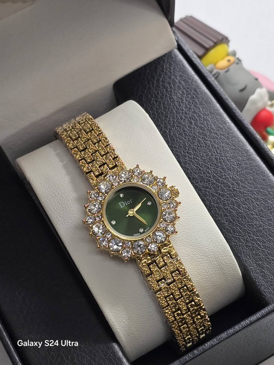 Gucci - Cartier
*Ladies*
55 dhs🪙🖤

Zain29
♥️♥️♥️