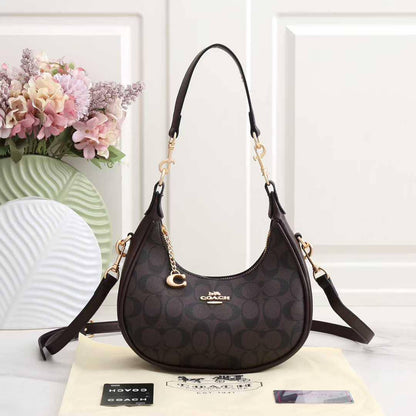 Coach
High quality
With box
110 dhs✅

Zain50
♥️♥️♥️