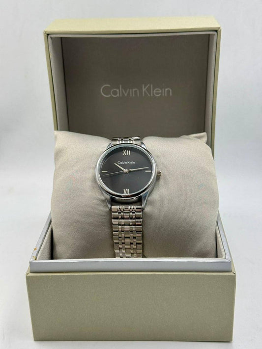 Calvin Klein Ladies 
60 dhs✅

Zain08
♥️♥️♥️