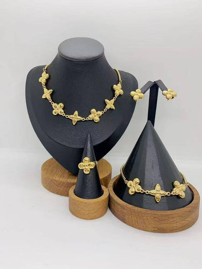 Accessories Set
50 dhs🪙🌨️

Zain45
♥️♥️♥️