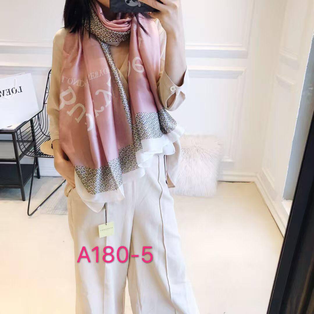 Silk scarf 
40 dhs❣️

Zain93
♥️♥️♥️