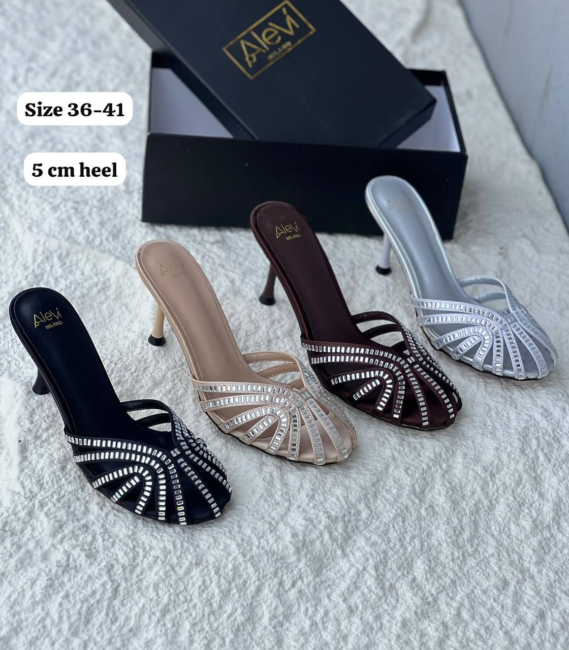 ALEVI MILANO 😘

New arrive 🦋

Size 36-41

110 dhs🇦🇪🇦🇪
Zain21 
♥️♥️♥️