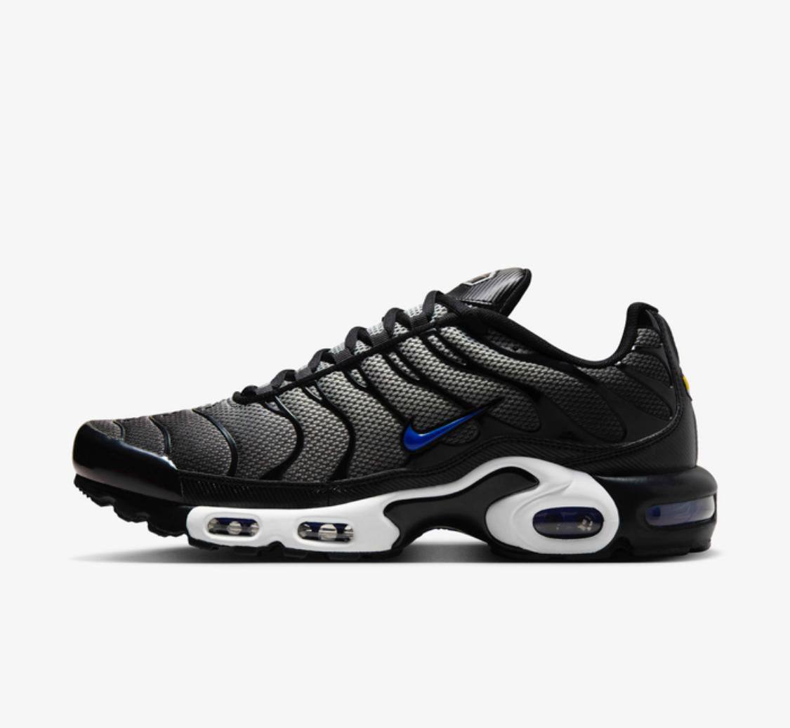 NIKE
Size 40 to 45 
120 dhs✅

Zain183
♥️♥️♥️