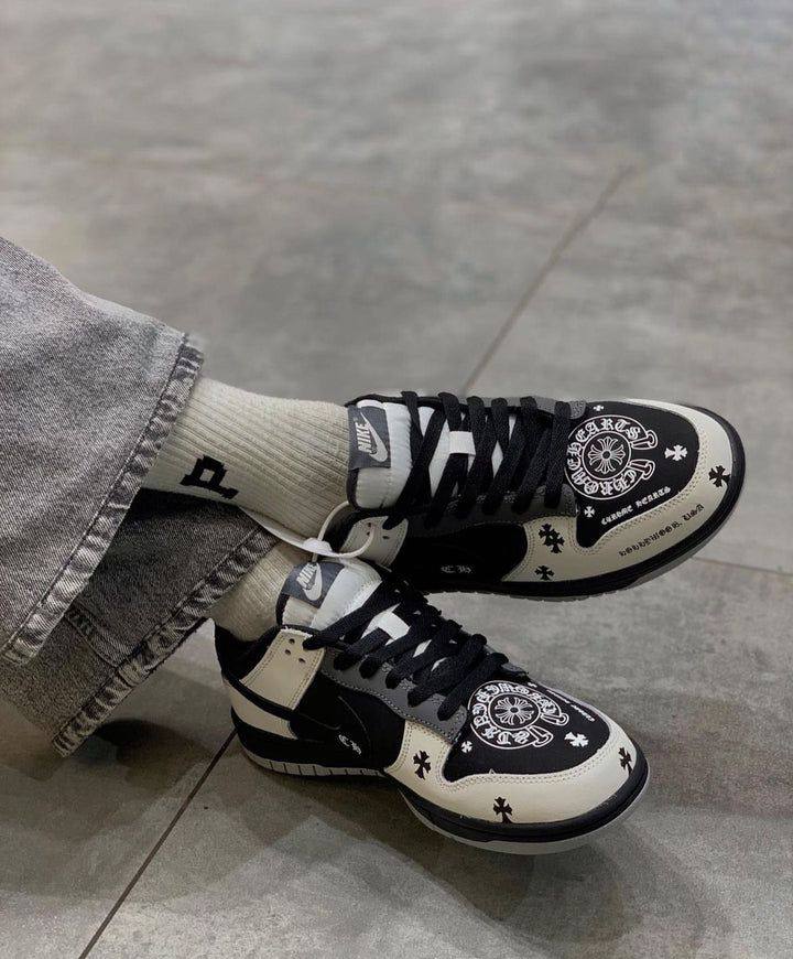 Nike Dunks SB X Chrome Hearts⛓️☦️
36-45 AVAILABLE🤩
240 dhs✅

Zain242
♥️♥️♥️