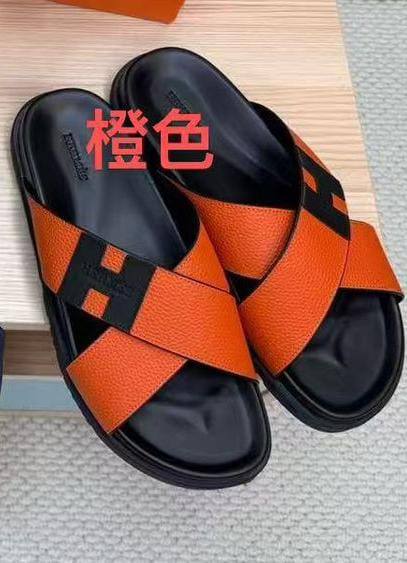Hermes Mens Slipper

Size :39 to 45
105 dhs🪙💕

Zain241
♥️♥️♥️