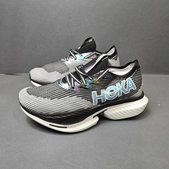 Hoka Cielo X1 ‘black’🖤
40-45 AVAILABLE🤩
210 dhs🪙💕

Zain242
♥️♥️♥️