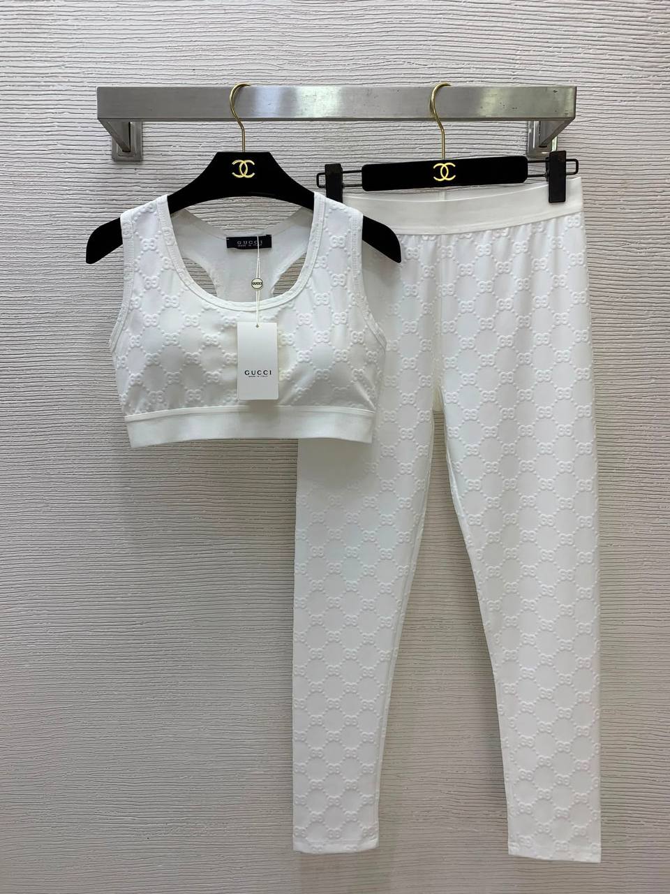 GUCCI
Women’s Set
Master Quality 
SML
350 dhs✅

Zain276
♥️♥️♥️