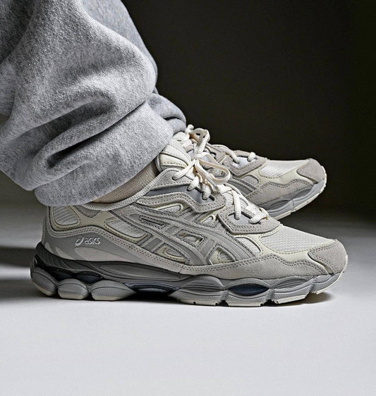 ASICS Gel-NYC Cream Grey，
Size 36-45 ，
240 dhs🌺

Zain18
♥️♥️♥️