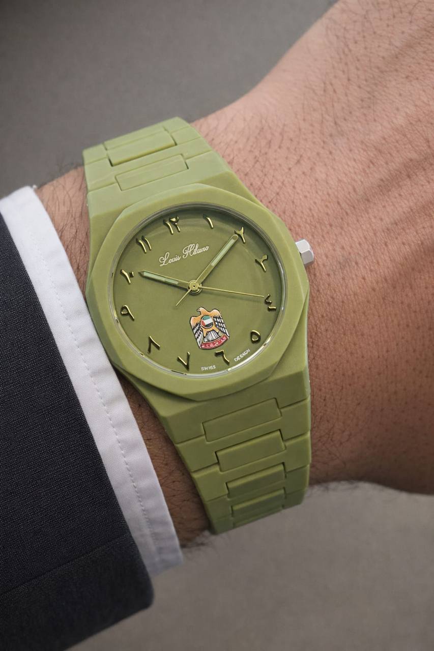 Louis Hilano watches for men good quality 

230 dhs💓

 with box and paper bag 🎁( POLYCARBON)

Zain59
♥️♥️♥️