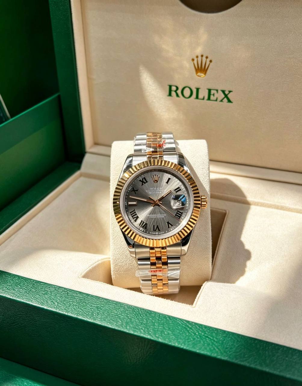 Rolex
High Quality
Automatic  
230 dhs✅

Zain85
♥️♥️♥️