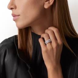 CARTIER ❤️‍🔥*
Ring 💍 available size👇
6,7,8,9
Master quality 💯
With normal boxes 🗃️ 
50 dhs💓
With master box 📦 
90 dhs💓

Zain216
♥️♥️♥️