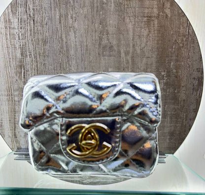 Brand 

Mini Bags for Young Kids
85 dhs💓

Zain151
♥️♥️♥️