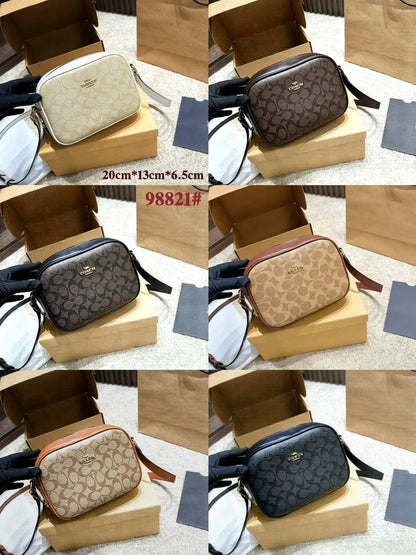 COACH 
HIGH QUALITY WITH BOX 
90 dhs🇦🇪🇦🇪

Zain295
♥️♥️♥️