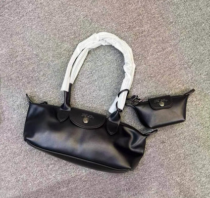 Valentino - JW PEI - BOTTEGA - D&G - PRADA - PATEK - Chanel - Fendi - Dior - MK - Loro Piana - LV - Aquazzura - Jimmy Choo - Christian Louboutin - Van Cleef - APM - Rolex - Cartier - Hermes - Gucci - Polene - ALO - Coach - Loewe - Adidas - Nike - YSL - QC