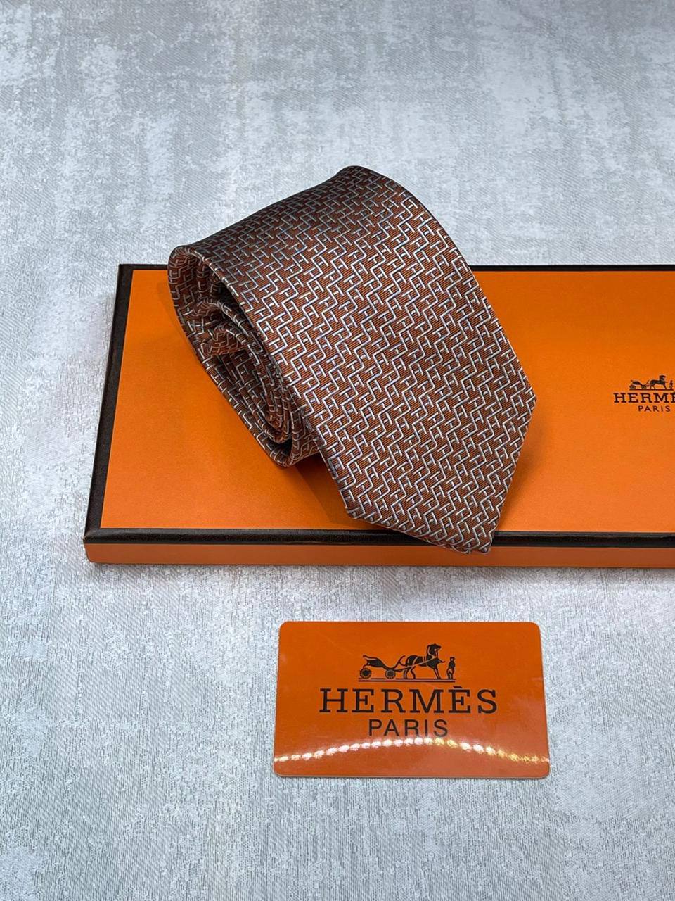 *Tie*
*Master quality*
180 dhs🪙💕

Zain179
♥️♥️♥️