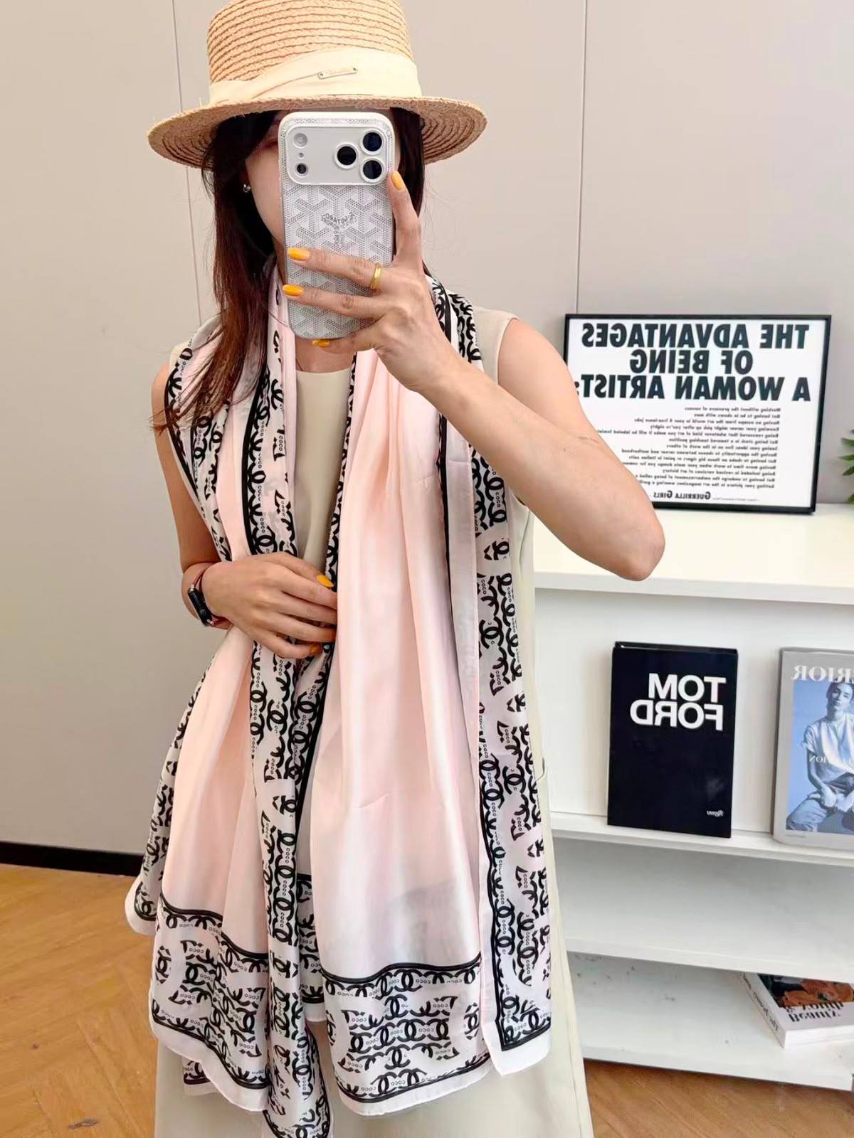 Scarfs 
new came 
high quality 

Size : 180cm*90cm

50 dhs🇦🇪🇦🇪

Zain295
♥️♥️♥️