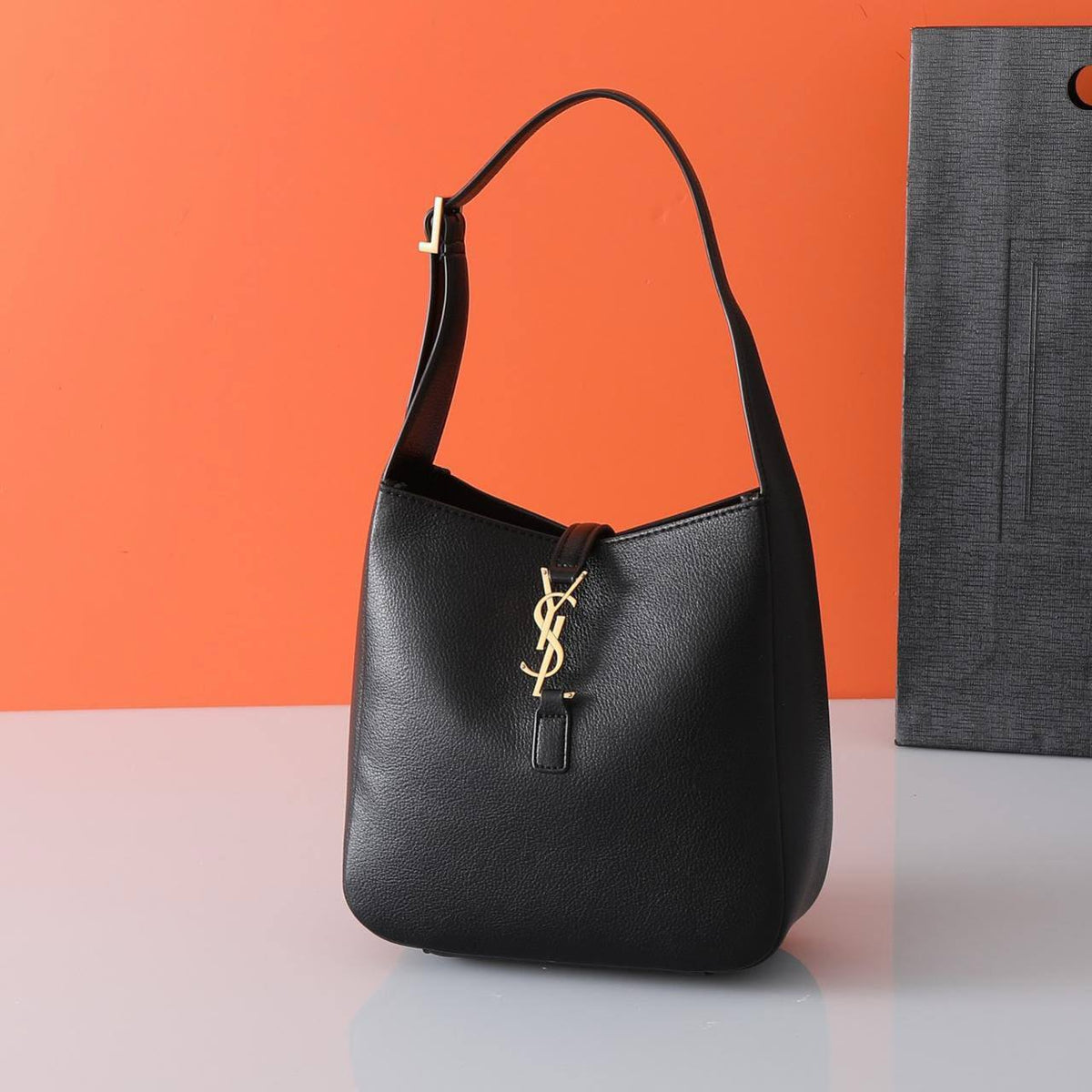 YSL

For Price 👇 WhatsApp✅
0568585901 
0507557372
0552275751 Owner Zain 👌

Zain192
♥️♥️♥️