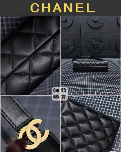 Chanel
100 dhs💓

Size:22.5/7/14

with box
🎁🎁🎁

Zain07
♥️♥️♥️