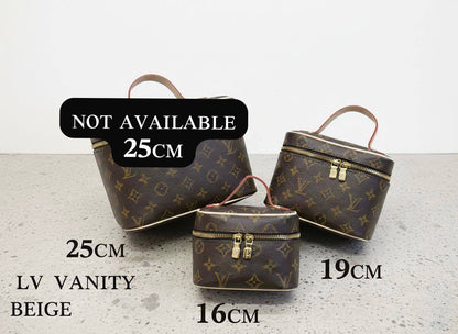 LV
 ᴠᴀɴɪᴛʏ ᴛᴏᴘ ʜᴀɴᴅʟᴇ  ᴄʀᴏssʙᴏᴅʏ ʟᴏɴɢ sᴛʀᴀᴘ
Rᴇᴍᴏᴠᴀʙʟᴇ sᴛʀᴀᴘ
ᴡɪᴛʜʙᴏx🎁🎁🎁
ʟᴇᴀᴛʜᴇʀ
sɪᴢᴇ ᴄʜᴇᴄᴋ!!!!
      25ᴄᴍ:100 dhs✅
      19ᴄᴍ:95 dhs✅
      16ᴄᴍ:90 dhs✅ 

Zain56
♥️♥️♥️
