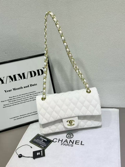 Chanel
Caviar
110 dhs✅
With Box
🎁🎁🎁

Zain50
♥️♥️♥️
