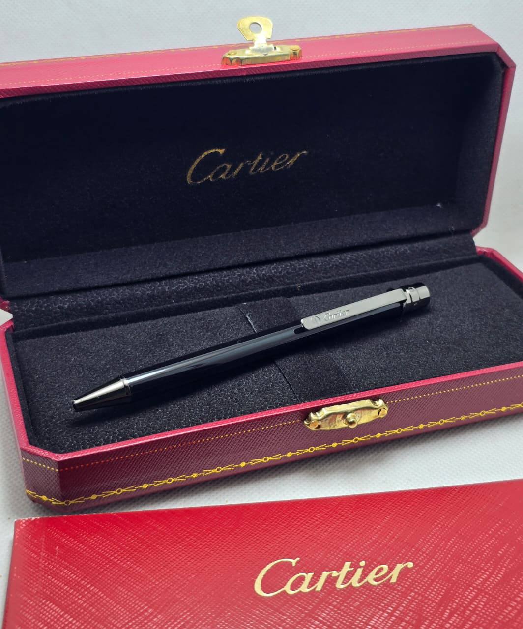 CARTIER PEN 🖊*
70 dhs❣️ WITH MASTER BOX*
40 dhs❣️ WITH NORMAL BOX*

Zain29
♥️♥️♥️