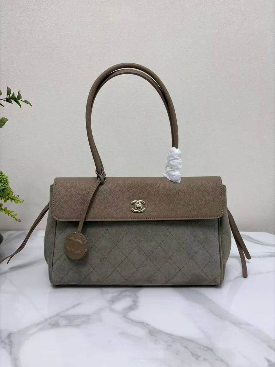 Chanel
Master
330 dhs🇦🇪
#32cm💕🙋‍♂️

Zain228
♥️♥️♥️