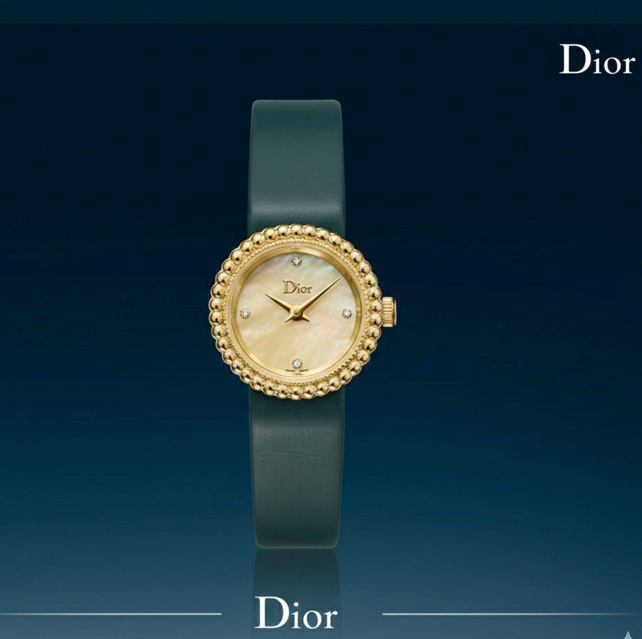 Dior
 Watch For Ladies 
Good Quality 
250 dhs❤️

Zain59
♥️♥️♥️