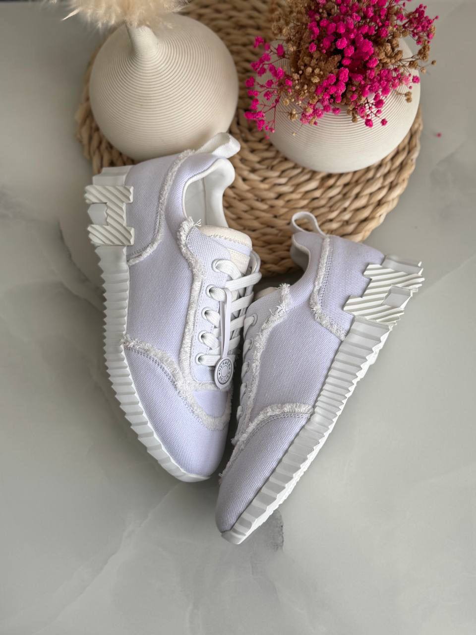 HERMES
*Vip quality*
*Size 36 to 42*
450 dhs✅

Zain113
♥️♥️♥️