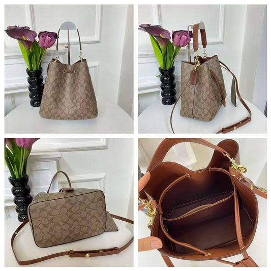 Coach       

Size ：26×17×25cm

90 dhs🪙🌨️

Zain04
♥️♥️♥️