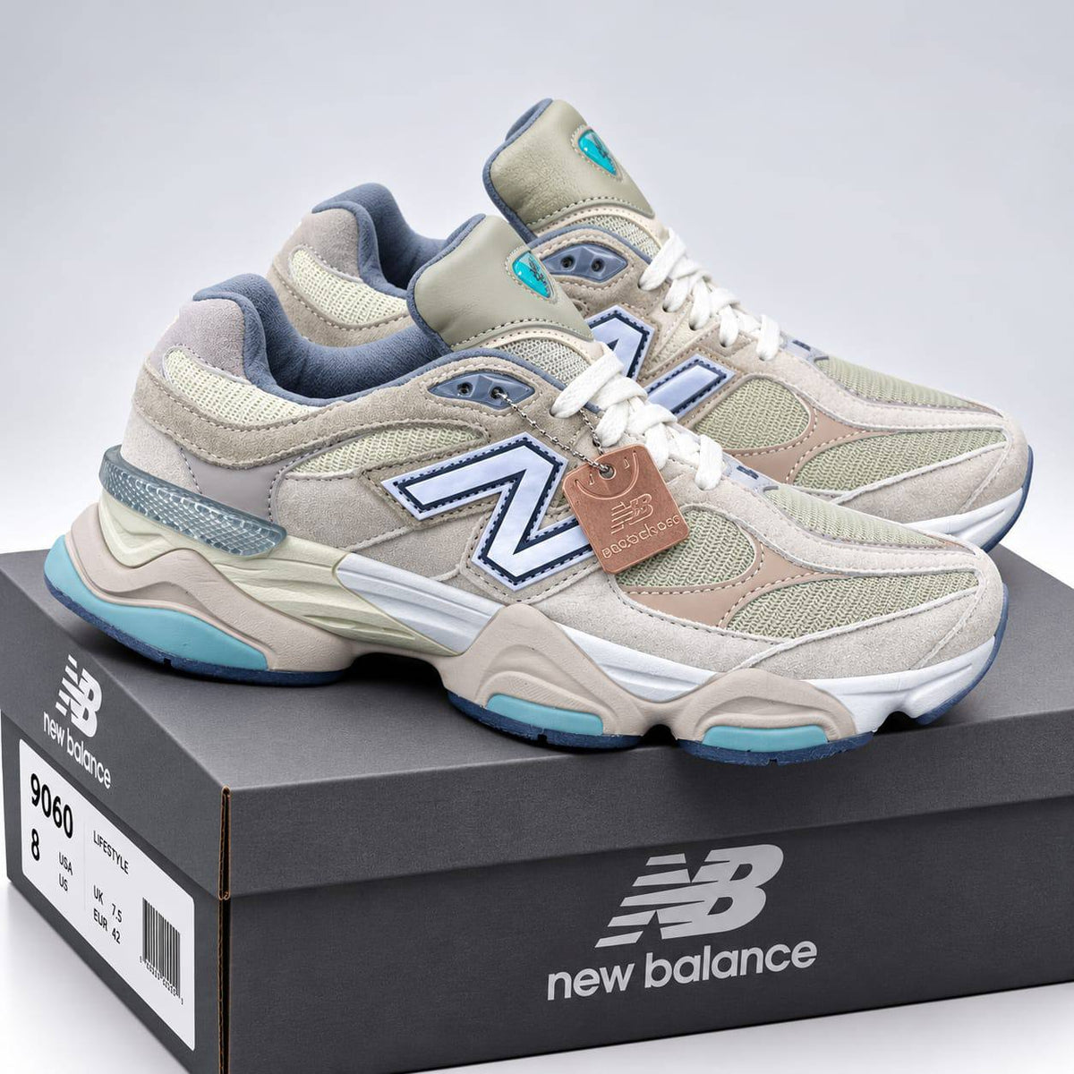 NB

SIZE 40 TO 45

115 dhs🇦🇪🇦🇪🇦🇪
Zain27
♥️♥️♥️