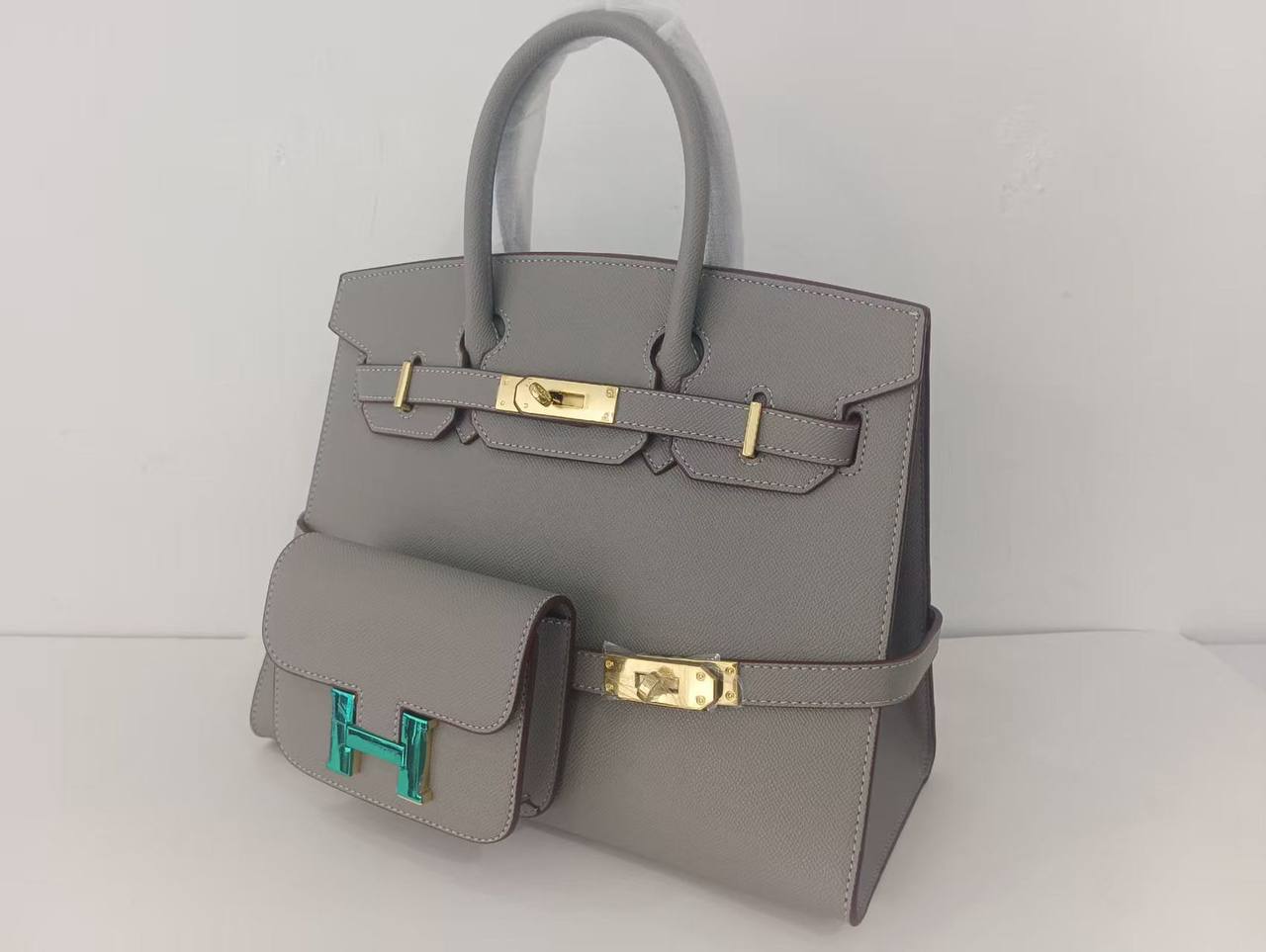 Hermes
2in1
150 dhs🪙

Zain136
♥️♥️♥️