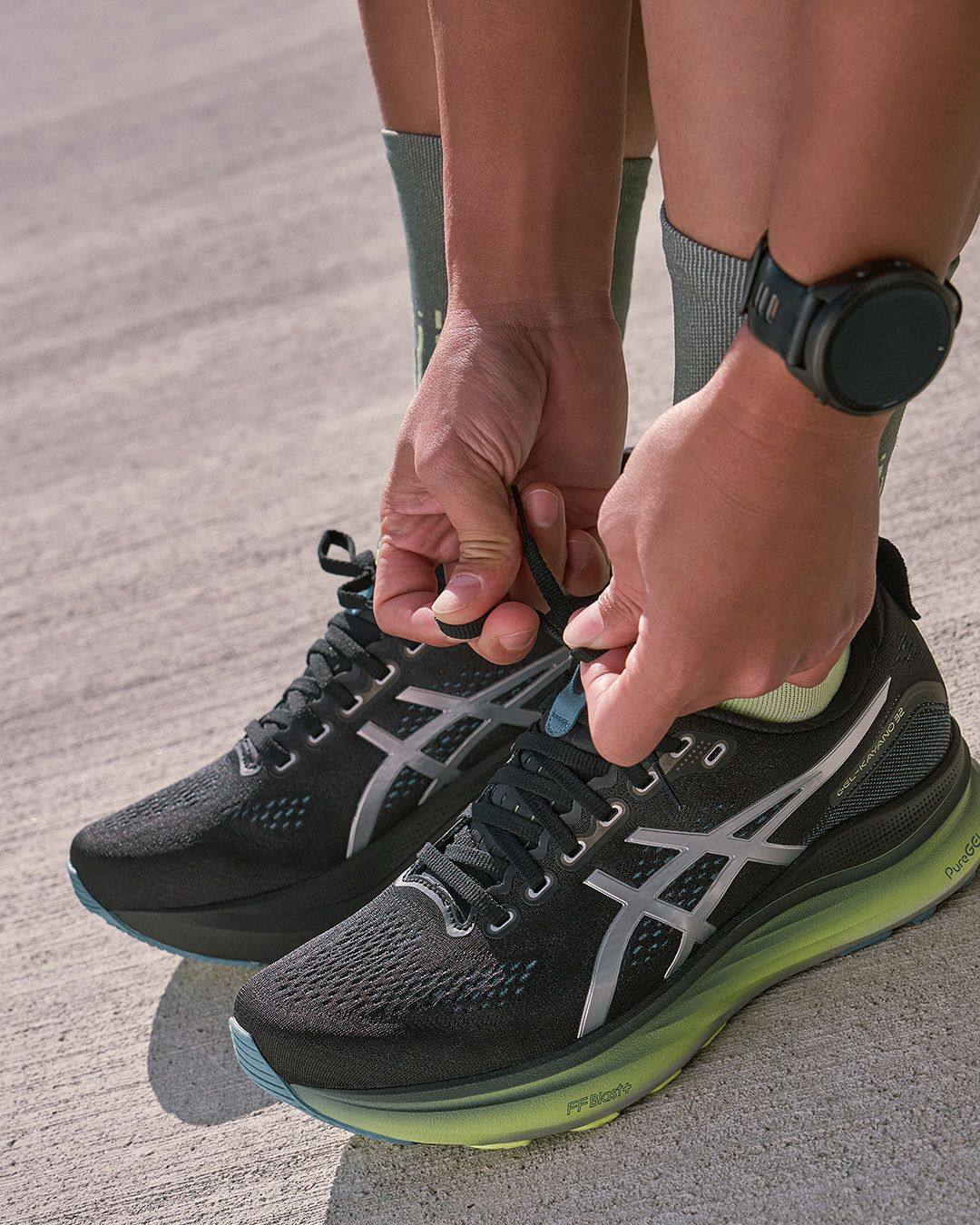 ASICS Men's Gel-Kayano 32 Running Shoes, Black Lime 🍋‍🟩 
36-45 Available 🤩
220 dhs✅

Zain242
♥️♥️♥️