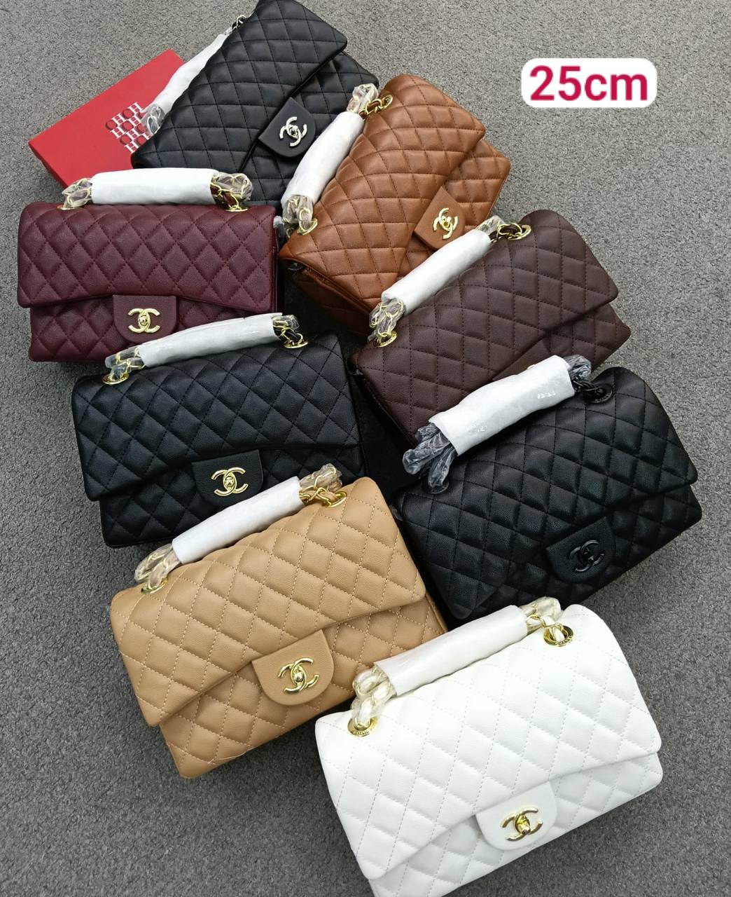 Chanel
100 dhs🇦🇪🇦🇪
size 25cm

Zain26
♥️♥️♥️
