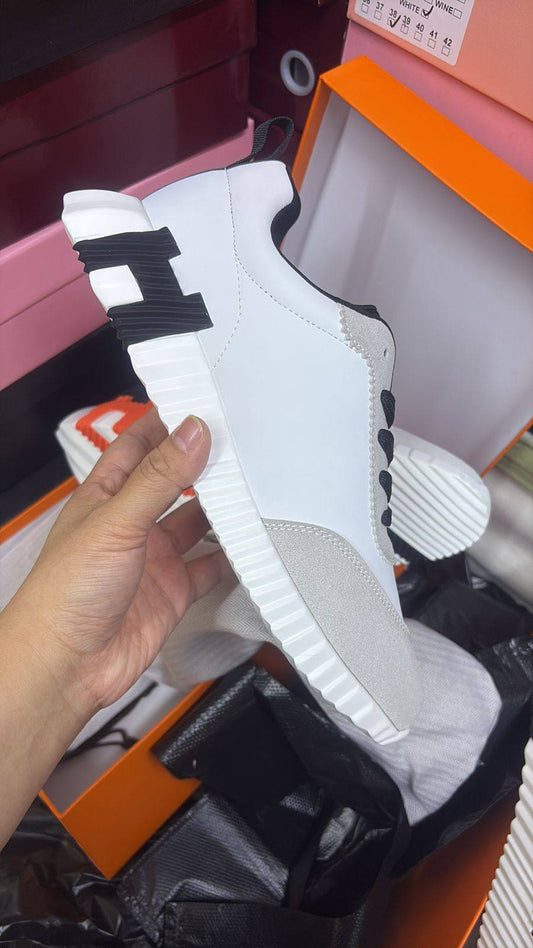 Hermes 
Size 36-42
150 dhs🪙🌨️

Zain145
♥️♥️♥️
