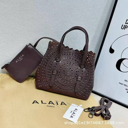 ALAIA 
NEW CAME 
GOOD QUALITY 
100 dhs🇦🇪

Zain39
♥️♥️♥️